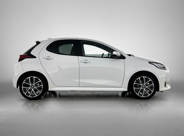 Toyota YARIS 1.5 Hybrid 130 Executive *Direct leverbaar* *Prijs incl. inruilpremie*