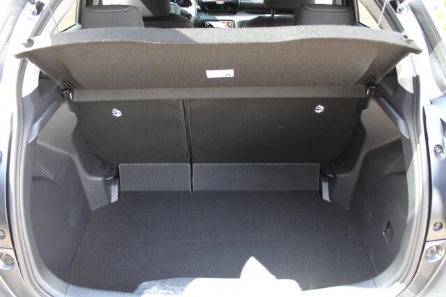 Toyota YARIS 1.5 Hybrid 115 Dynamic Comfort Pack | Rijklaar | Dodehoekdetectie | PDC | Stoel/stuur-verw. | Adap. Cruise. | Camera | Apple/Android