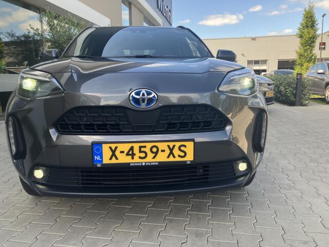 Toyota YARIS Cross 1.5 Hybrid Dynamic | Stoelverw | All Season