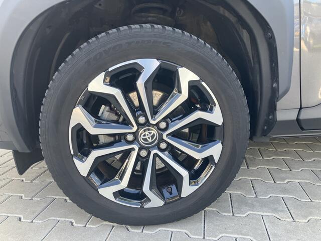 Toyota YARIS Cross 1.5 Hybrid Dynamic | Stoelverw | All Season