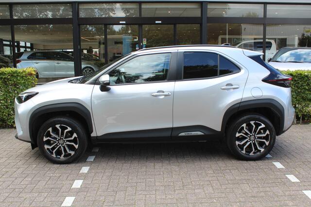 Toyota YARIS Cross 1.5 Hybrid 115 Dynamic | Rijklaar | Stoel/Stuur-verw. | Apple/Android | Camera | Adap. Cruise. | Keyless | LMV