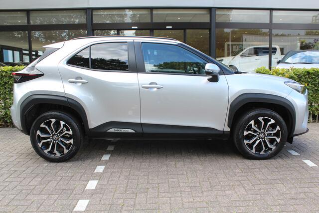 Toyota YARIS Cross 1.5 Hybrid 115 Dynamic | Rijklaar | Stoel/Stuur-verw. | Apple/Android | Camera | Adap. Cruise. | Keyless | LMV