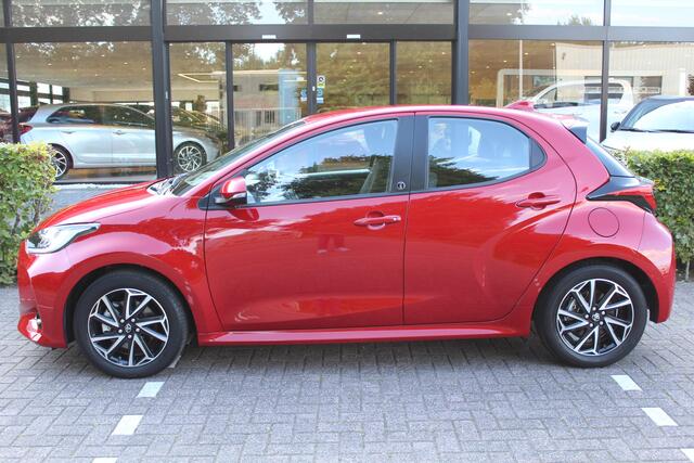 Toyota YARIS 1.5 Hybrid Dynamic | Rijklaar | Afn. Trekhaak | Apple/Android | Clima | Adap.Cruise | Stoelverw.