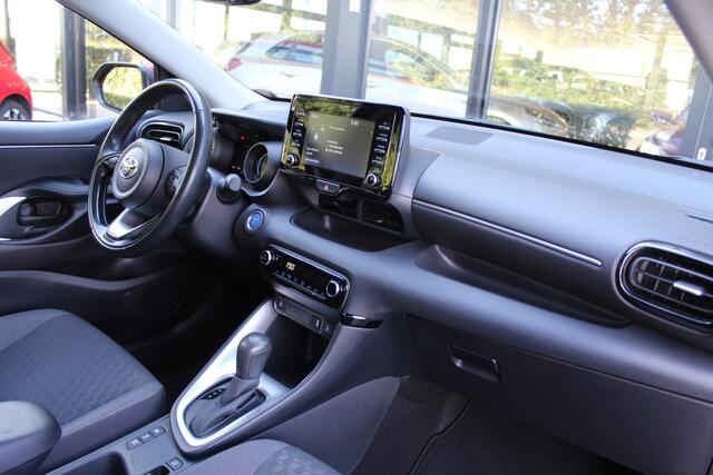 Toyota YARIS 1.5 Hybrid Dynamic | Rijklaar | Afn. Trekhaak | Apple/Android | Clima | Adap.Cruise | Stoelverw.