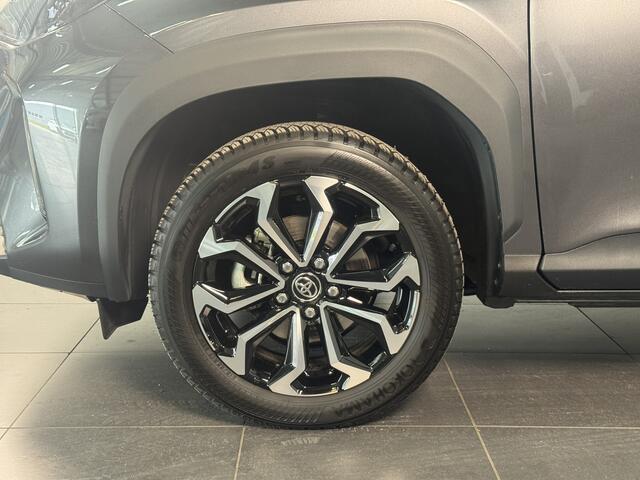 Toyota YARIS Cross 1.5 Hybrid 115 Dynamic + Comfort Pack | Dodehoekdetectie | Parkeersensoren voor - en achter | Apple Carplay |