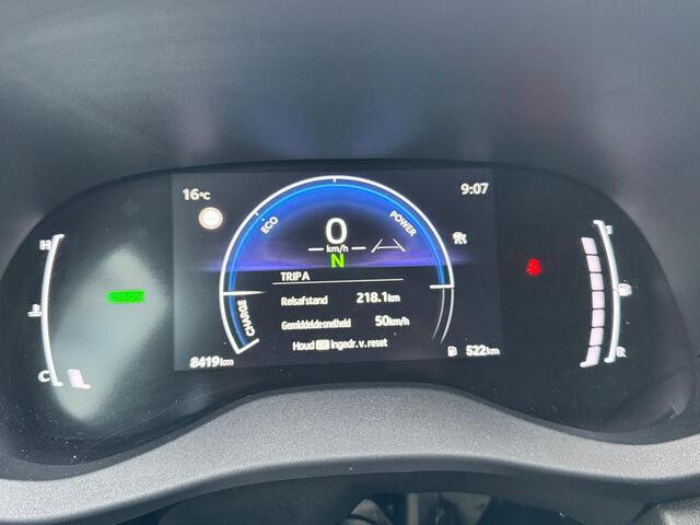 Toyota YARIS 1.5 Hybrid 115 Business Plus