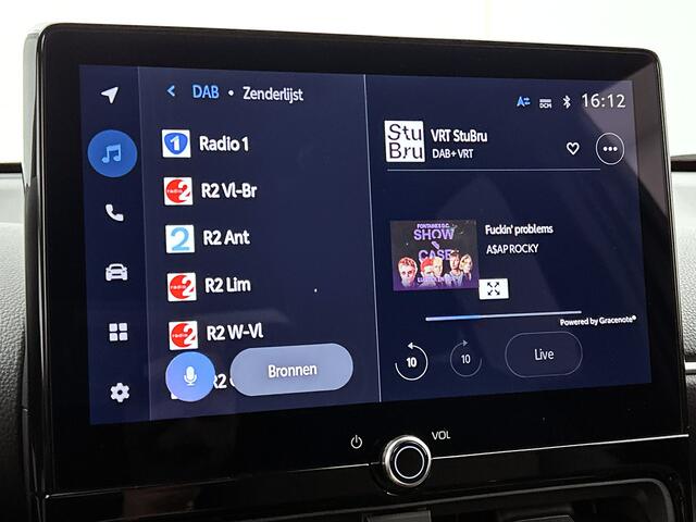 Toyota YARIS Cross 1.5 Hybrid 115 First Edition + | BTW voertuig | Parkeersensoren voor+achter | Stoel+Stuurverwarming | Draadloze telefoonlader | Navigatie | Apple CarPlay/Android Auto | Cruise Control Adaptive |