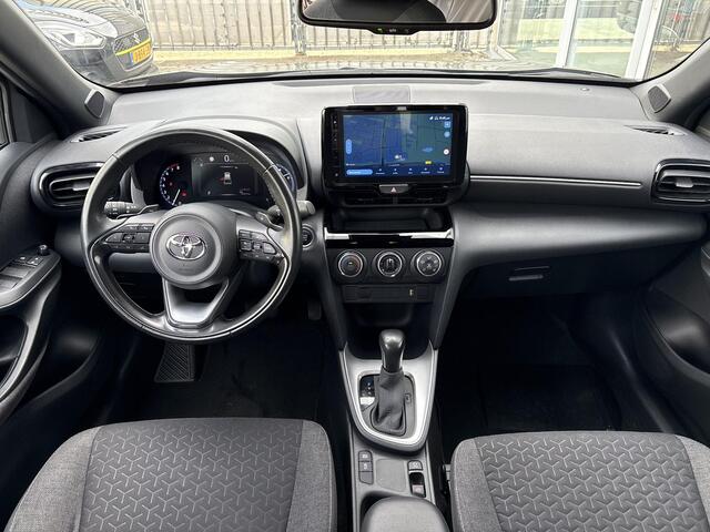 Toyota YARIS Cross 1.5 VVT-I Dynamic **1350KG TREKGEWICHT/ TREKHAAK/ KEYLESS**