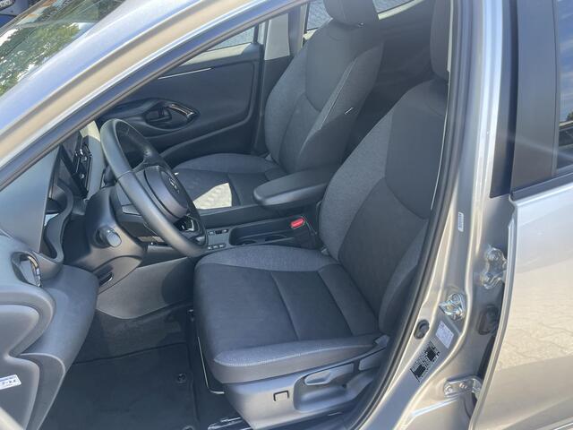 Toyota YARIS 1.5 Hybrid 115 Dynamic comfort Pack