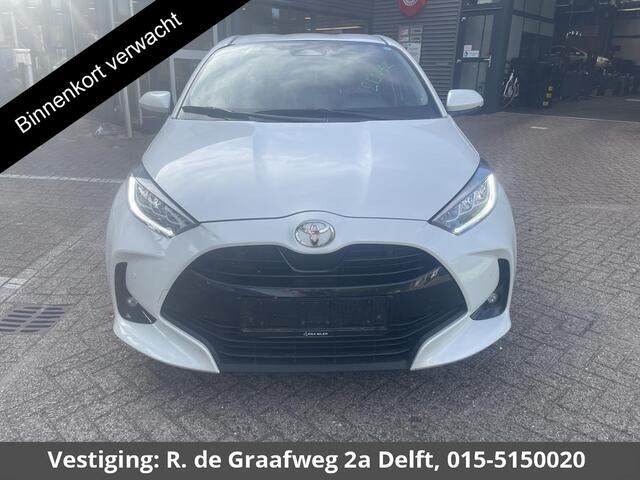 Toyota YARIS 1.5 Hybrid 115 Dynamic | Stuur & Stoel Verwarming | Parkeersensoren | Adaptieve Cruise Control | BSM