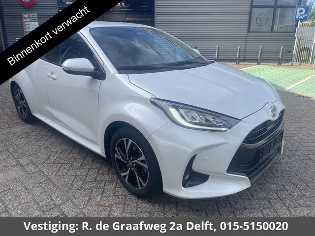 Toyota YARIS 1.5 Hybrid 115 Dynamic | Stuur & Stoel Verwarming | Parkeersensoren | Adaptieve Cruise Control | BSM