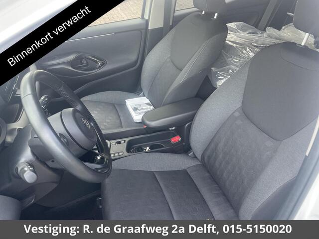 Toyota YARIS 1.5 Hybrid 115 Dynamic | Stuur & Stoel Verwarming | Parkeersensoren | Adaptieve Cruise Control | BSM