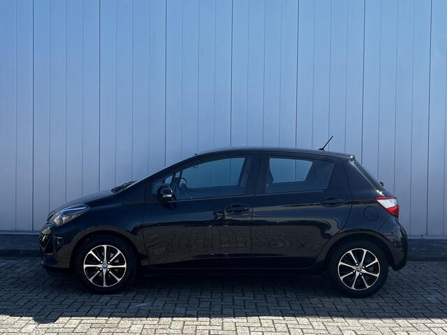 Toyota YARIS 1.0 VVT-i Connect NL Auto Apple Carplay Android Auto Airco Camera