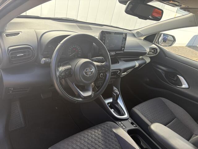 Toyota YARIS 1.5 Hybrid Active Dealer Onderhouden Trekhaak Stoel Verwarming
