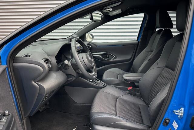 Toyota YARIS 1.5 Hybrid 130 Launch Edition Panoramadak