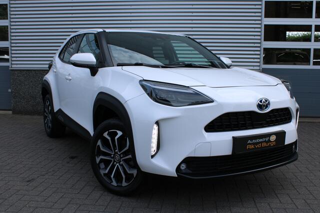 Toyota YARIS Cross 1.5 Hybrid First Edition, trekhaak, A camera