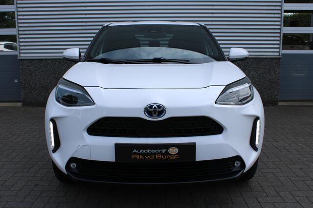 Toyota YARIS Cross 1.5 Hybrid First Edition, trekhaak, A camera