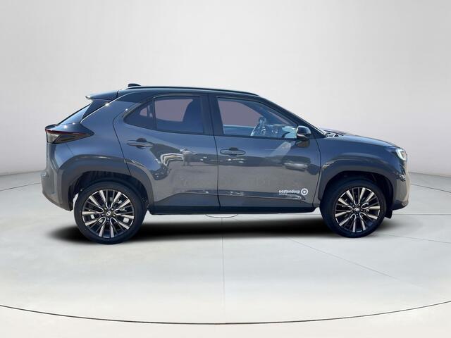 Toyota YARIS Cross 1.5 Hybrid 130 Executive | 2026 model | Demo | Storm Grey met zwart dak