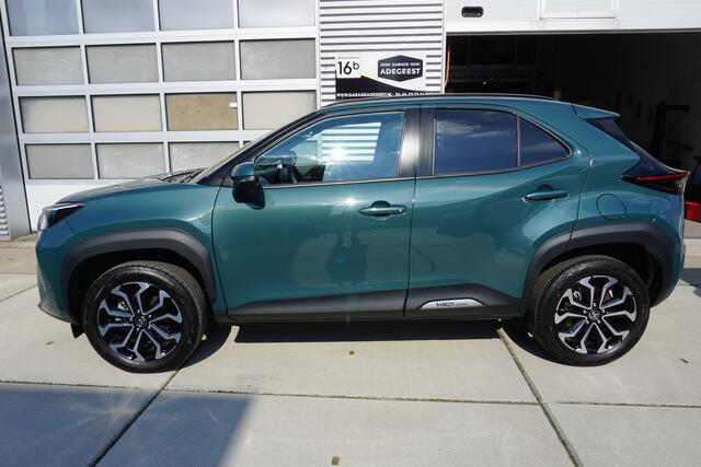 Toyota YARIS Cross 1.5 Hybrid 115 Dynamic |Navi|Carplay|PDC V+A|Dodehoek|Stoel en stuurverw.|Camera|
