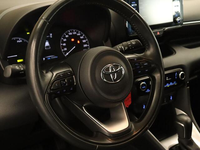 Toyota YARIS 1.5 Hybrid Active Plus - TREKHAAK 450 KG GEREMD TREKGEWICHT - ADPATIVE CRUISE CONTROL - ACHTERUITRIJ CAMERA - STOEL VERWARMING - APPLE CARPLAY/ ANDROID AUTO