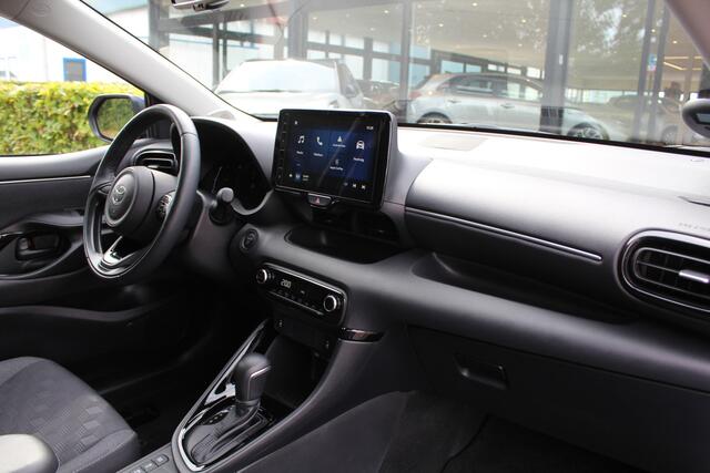 Toyota YARIS 1.5 Hybrid 115 Dynamic Comfort Pack | Rijklaar | Stoel/Stuur-Verw. | Dodehoekdetectie | PDC | Clima | Apple/Android