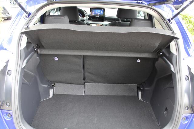 Toyota YARIS 1.5 Hybrid 115 Dynamic Comfort Pack | Rijklaar | Stoel/Stuur-Verw. | Dodehoekdetectie | PDC | Clima | Apple/Android