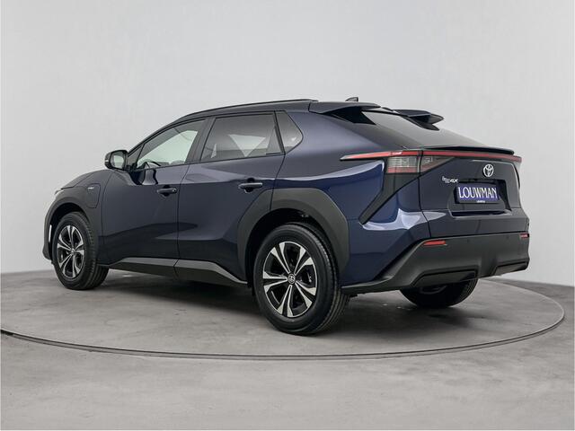 Toyota bZ4X Dynamic 71 kWh 3 Fase laden | Stoelverwarming | 360 camera | Elektrische stoelen