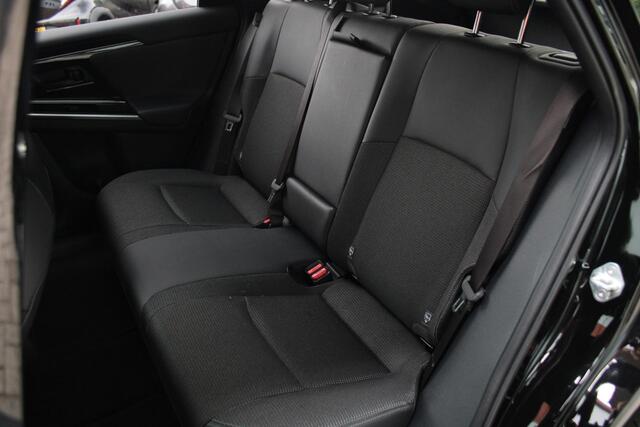 Toyota bZ4X Dynamic 71 kWh Automaat 3-fase Stuurverwarming, Elektrische bestuurdersstoel, Navigatie, Rondomzicht camera