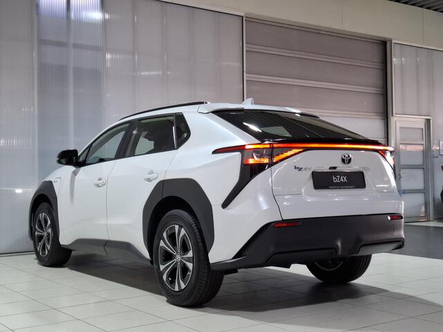 Toyota bZ4X Active 71 kWh ACTIEPRIJS!| ¤ 9000 voorraad voordeel | 17% bijtelling