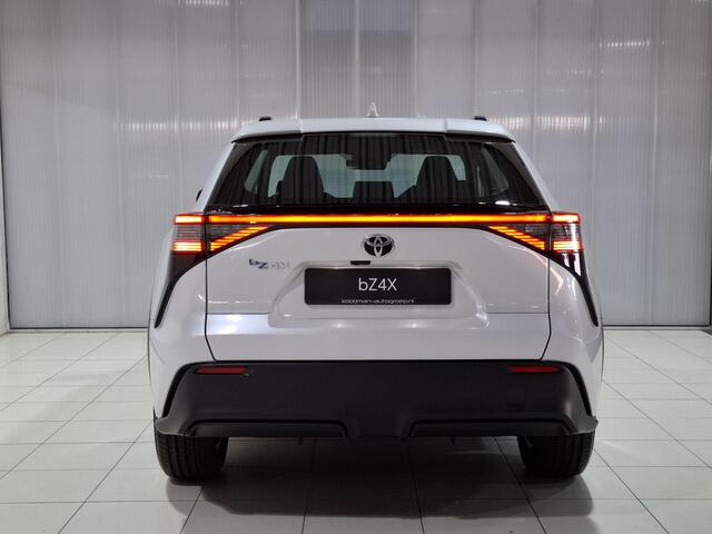 Toyota bZ4X Active 71 kWh ACTIEPRIJS!| ¤ 9000 voorraad voordeel | 17% bijtelling