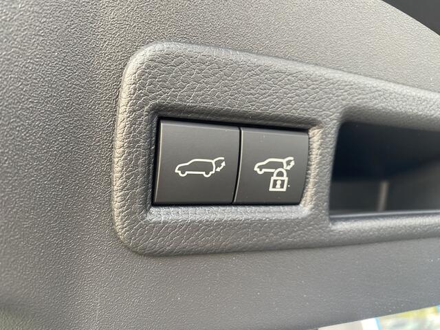 Toyota bZ4X Dynamic 71 kWh DIRECT LEVERBAAR