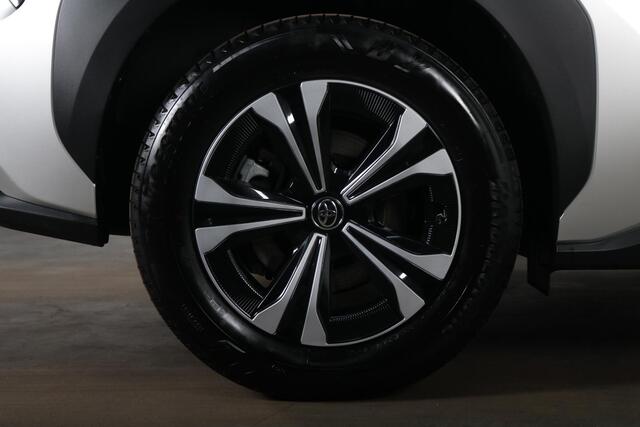 Toyota bZ4X Active 71 kWh, 3 Fase, Navigatie, Climate & Cruise control, Parkeercamera!