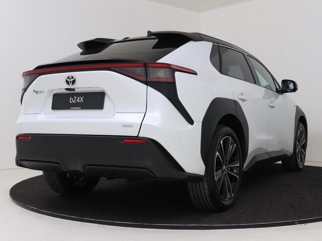 Toyota bZ4X Premium 4WD 71 kWh | Panoramisch dak | JBL | 20" velgen | (Bi-Tone lak)