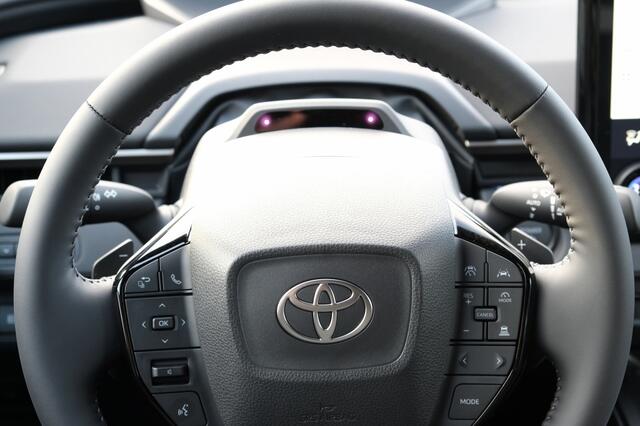 Toyota bZ4X Executive 73 kWh Automaat | Apple carplay / Android