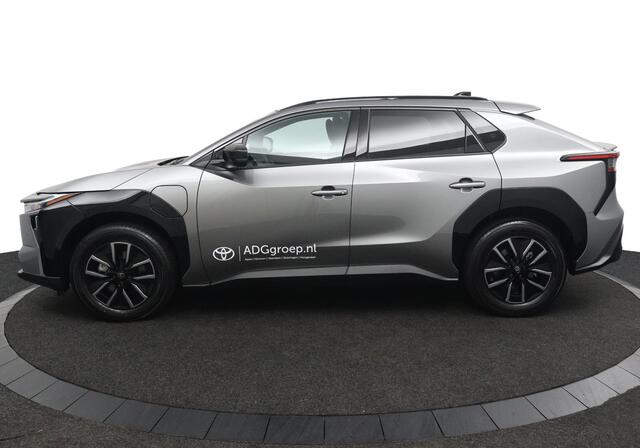 Toyota bZ4X Executive 73 kWh | Lederen Bekleding | Memory Seat | Stoel en stuurverwarming | JBL Audio | Parkeersensoren Rondom | 360 Camera |