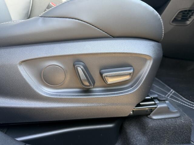 Toyota bZ4X Executive 73 kWh | JBL | Stoelverwarming V+A