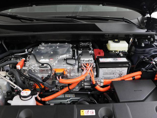 Toyota bZ4X Executive 73 kWh | Nieuw model | 19" wielen | JBL | Elektrische stoel met geheugen | 360 camera + Camera binnenspiegel | Draadloos opladen |