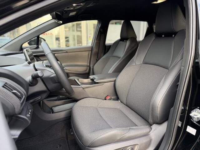 Toyota bZ4X Dynamic 71 kWh | GEEN AFLEVERKOSTEN | 360 Camera, Parkeersensoren, Elektrische achterklep