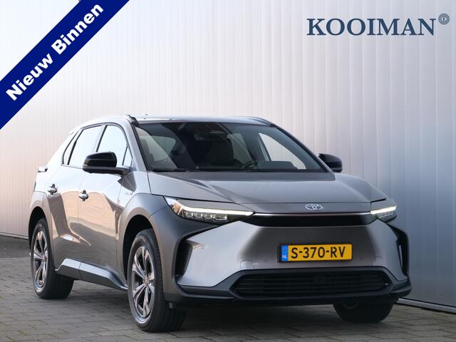 Toyota bZ4X Launch Edition 71 kWh 204 Pk Automaat Navigatie / DAB / Apple Carplay / DAB / Stoelverwarming / SOH 98,1%