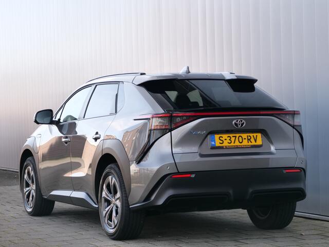 Toyota bZ4X Launch Edition 71 kWh 204 Pk Automaat Navigatie / DAB / Apple Carplay / DAB / Stoelverwarming / SOH 98,1%