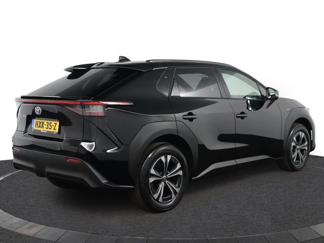 Toyota bZ4X Dynamic 71 kWh | 10 Jaar Garantie | Zeer Compleet |