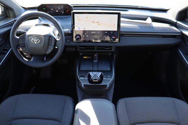 Toyota bZ4X Dynamic 73 kWh, 360 Camera, BSM, Stoel verwarming, Stuur verwarming, Elek bediende achterklep.