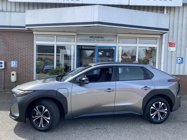 Toyota bZ4X Active 71 kWh SOH 98,47%
