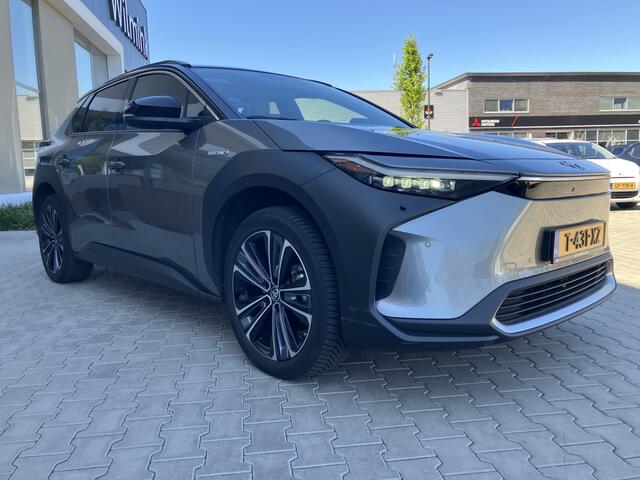 Toyota bZ4X Premium 71 kWh 3-fase | JBL | Panodak | Stoelkoeling