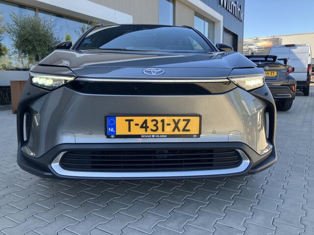 Toyota bZ4X Premium 71 kWh 3-fase | JBL | Panodak | Stoelkoeling