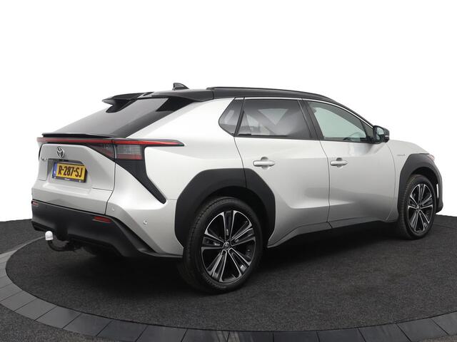 Toyota bZ4X Launch Edition Premium 71 kWh | Panoramadak | Trekhaak | Besturdersstoel electrisch verstelbaar |