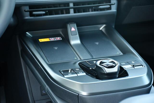 Toyota bZ4X Touring Executive AWD 75 kWh 380pk | Panoramadak | Rondomzicht camera | Warmtepomp |
