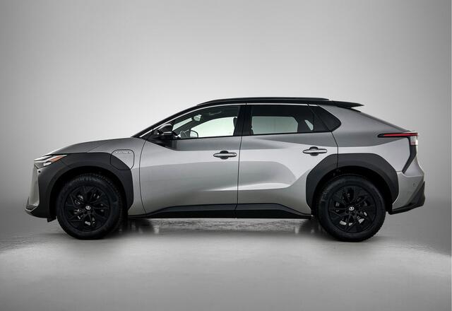 Toyota bZ4X Premium 4WD 71 kWh | BTW voertuig | JBL | 360 Camera | Dodehoek detectie | Stoelventilatie | Stoel+stuurverwarming + achterbank | Parkeersensoren voor+achter met assistent | Elektrische Achterklep |