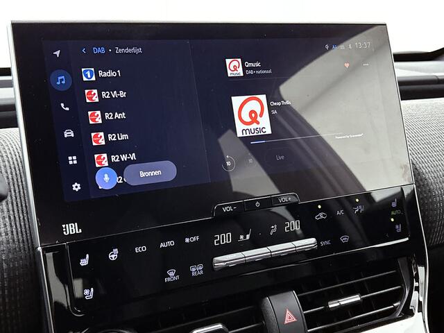 Toyota bZ4X Premium 4WD 71 kWh | BTW voertuig | JBL | 360 Camera | Dodehoek detectie | Stoelventilatie | Stoel+stuurverwarming + achterbank | Parkeersensoren voor+achter met assistent | Elektrische Achterklep |