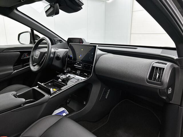 Toyota bZ4X Premium 71 kWh Limited | Panoramadak | Trekhaak afneembaar | JBL | Stoel+stuurverwarming | Dodehoek detectie | Lederen bekleding | Elektrische achterklep | Navigatie | Apple CarPlay/Android Auto |
